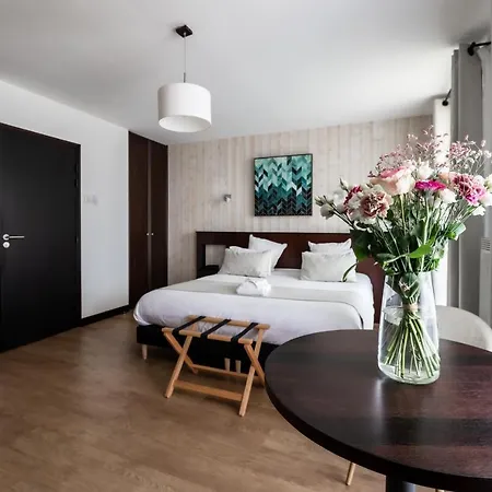 Domaine De Cicé-blossac, Spa&golf Hotel
